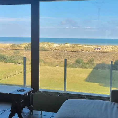 Superbe Avec Magnifique Vue Sur La Mer.