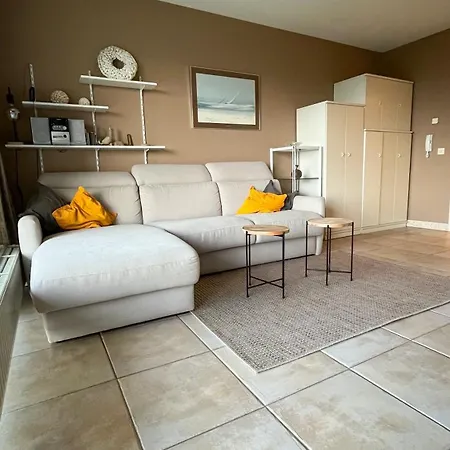 Superbe Avec Magnifique Vue Sur La Mer. *